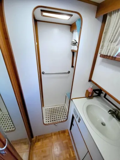 Magic Yacht Photos Pics 