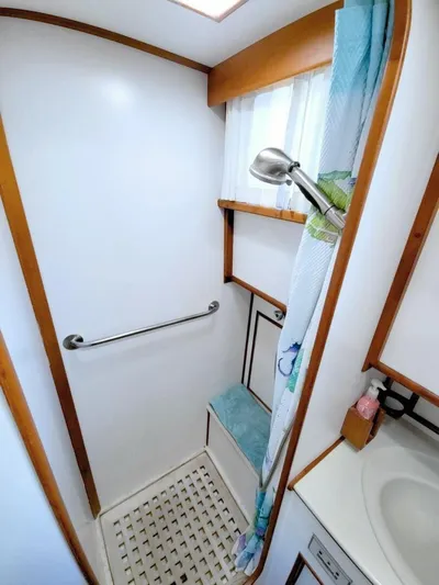 Magic Yacht Photos Pics 