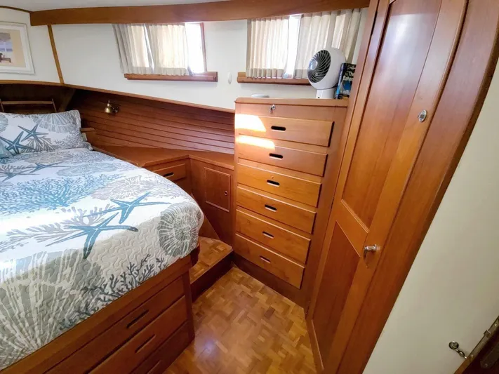 Magic Yacht Photos Pics 