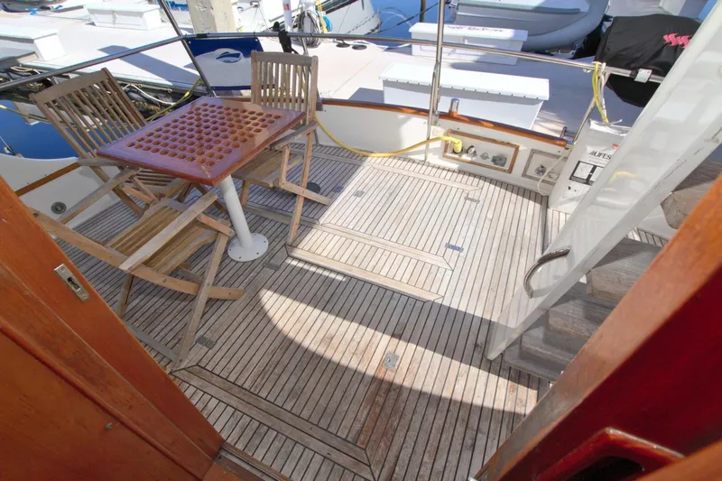 Magic Yacht Photos Pics 