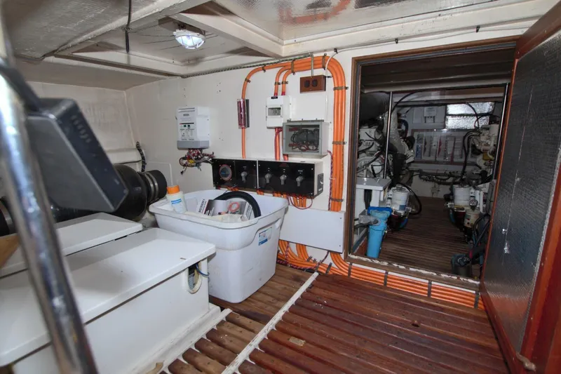 Magic Yacht Photos Pics 