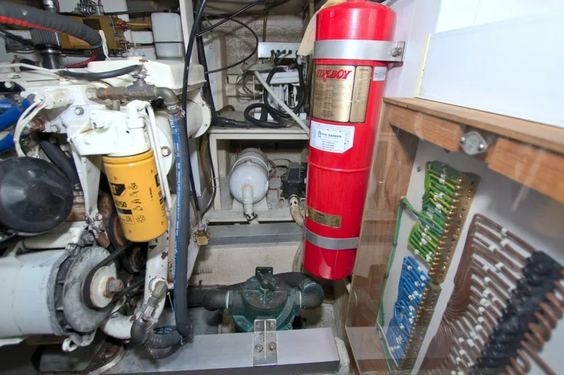 Magic Yacht Photos Pics 