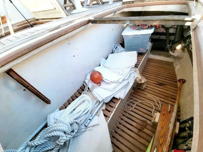 Magic Yacht Photos Pics 