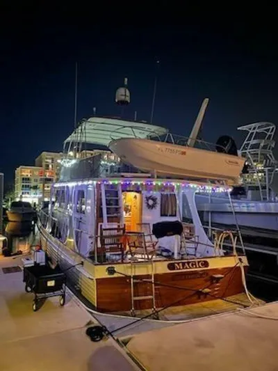 Magic Yacht Photos Pics 