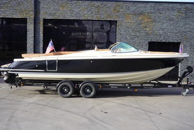 2020 Chris-Craft Launch 25GT
