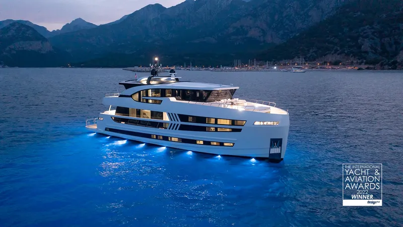 Sandro Yacht Photos Pics Manufacturer Provided Image