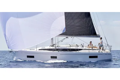 Bavaria C38