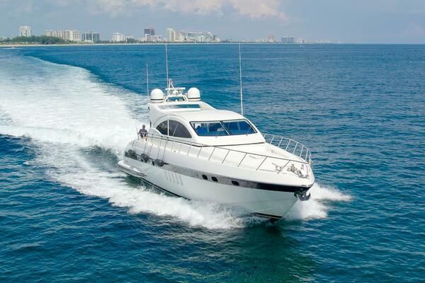 2001 Mangusta 72 