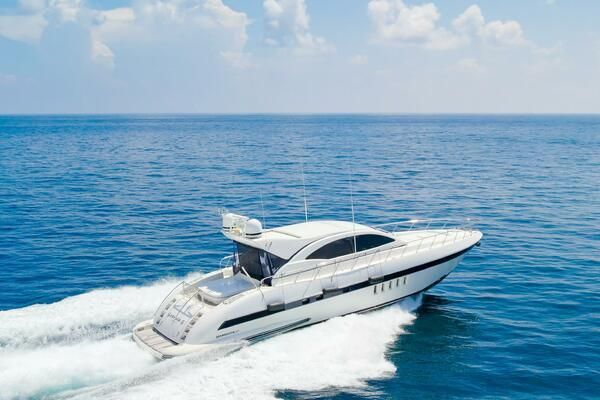 2001 Mangusta 72 