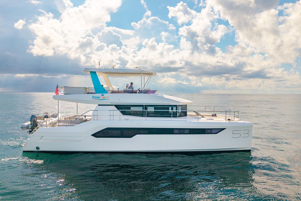 2022 Leopard 53 