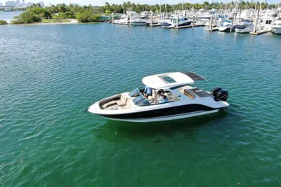 Sea Ray 310 SLX