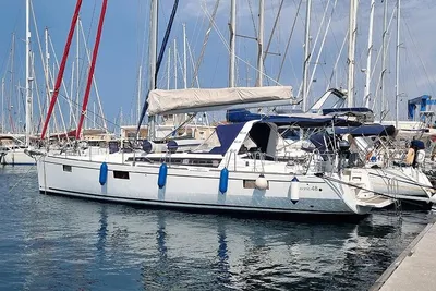 2015 Beneteau Oceanis 48