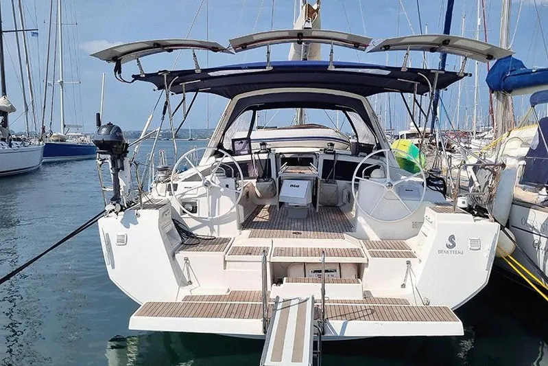  Yacht Photos Pics Beneteau Oceanis 48 2015