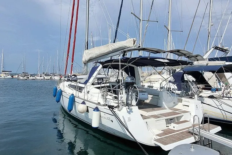  Yacht Photos Pics Beneteau Oceanis 48 2015