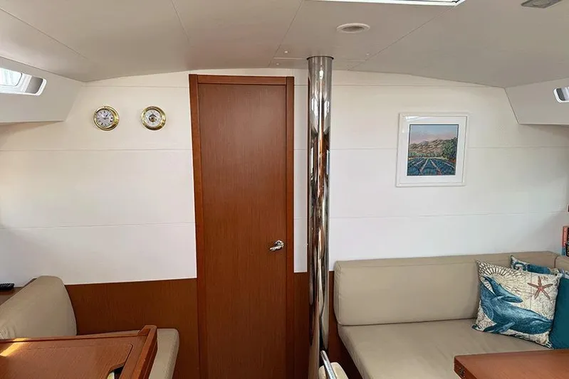  Yacht Photos Pics Beneteau Oceanis 48 2015