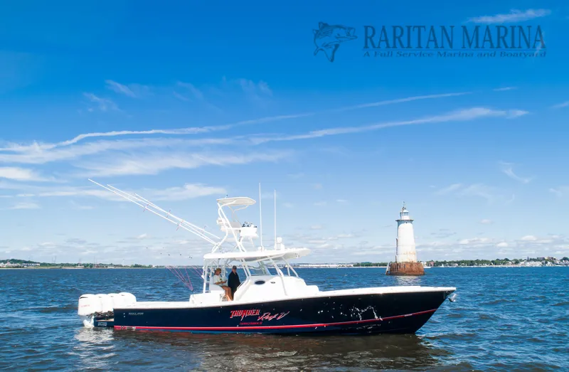 Thunder Reef V Yacht Photos Pics 