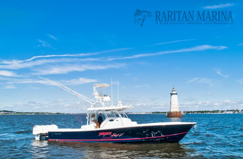 Thunder Reef V Yacht Photos Pics 