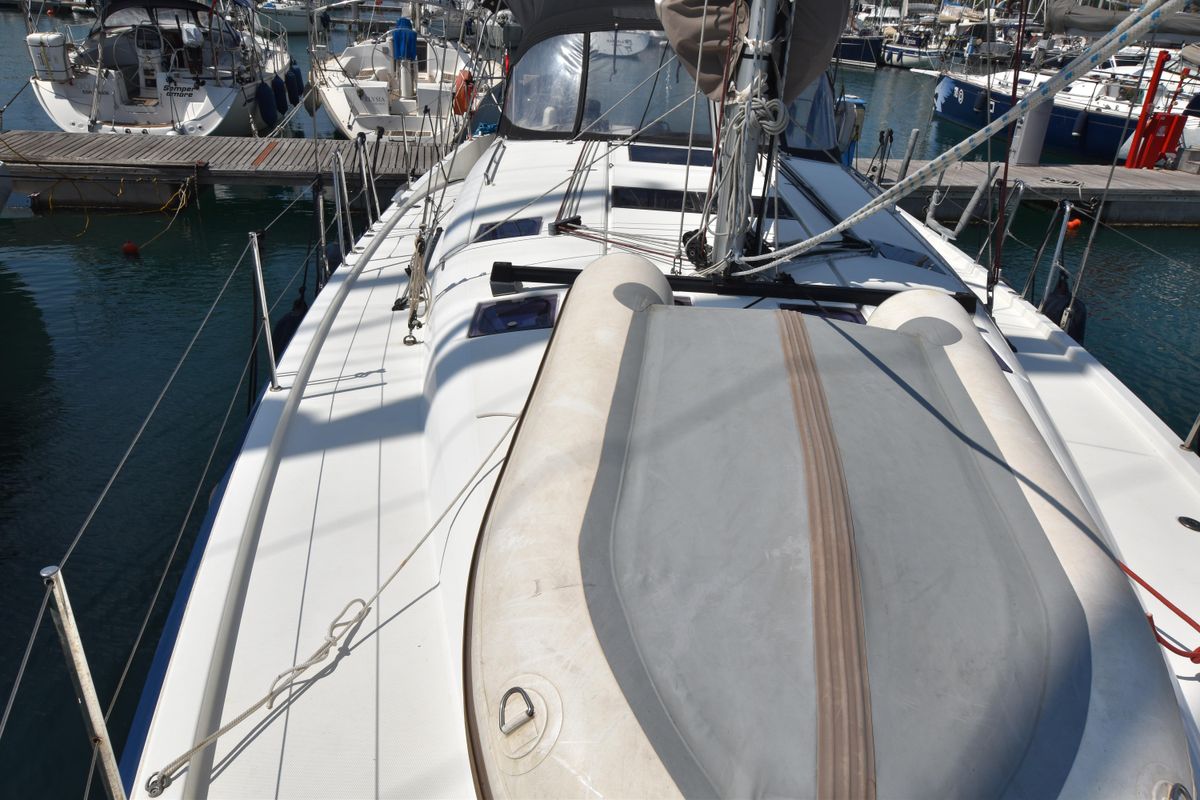 2020 Jeanneau 47 
