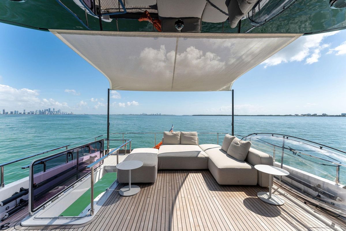 2023 Ferretti Yachts 78 