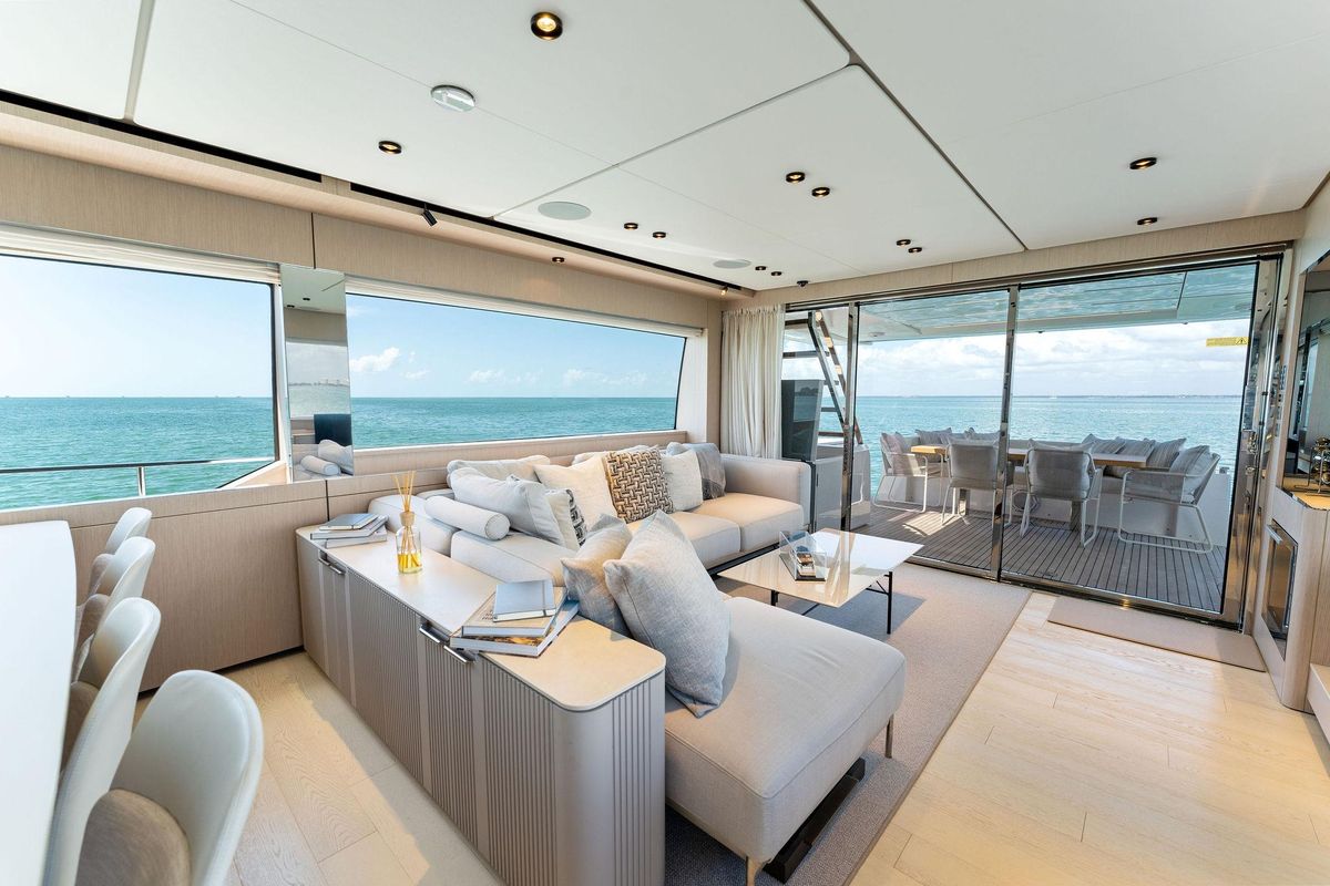 2023 Ferretti Yachts 78 