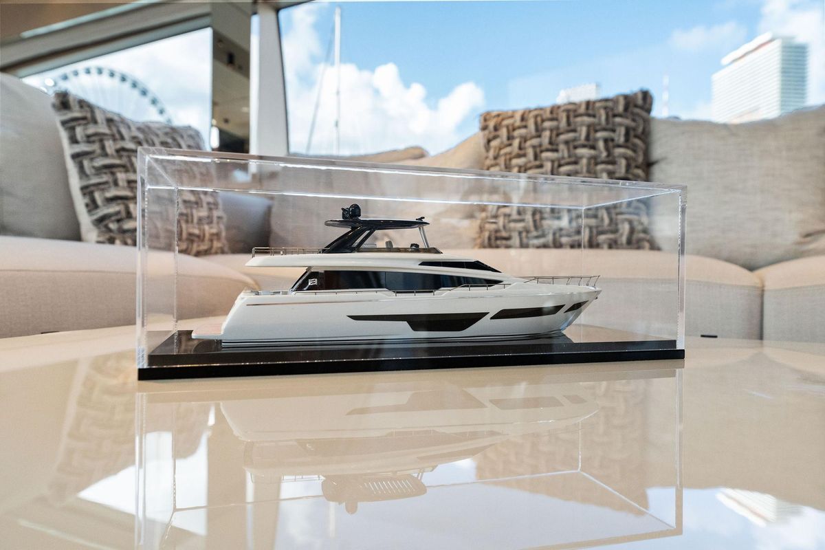 2023 Ferretti Yachts 78 