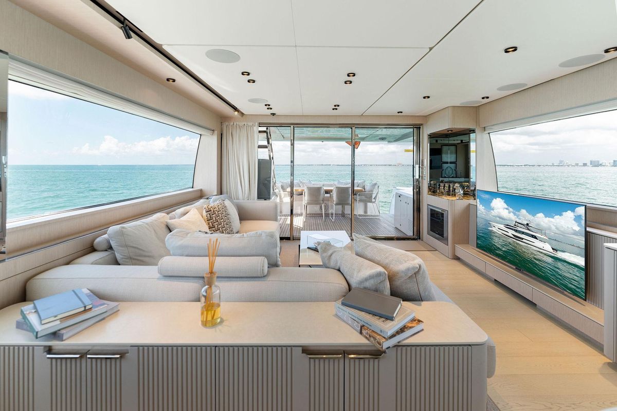 2023 Ferretti Yachts 78 