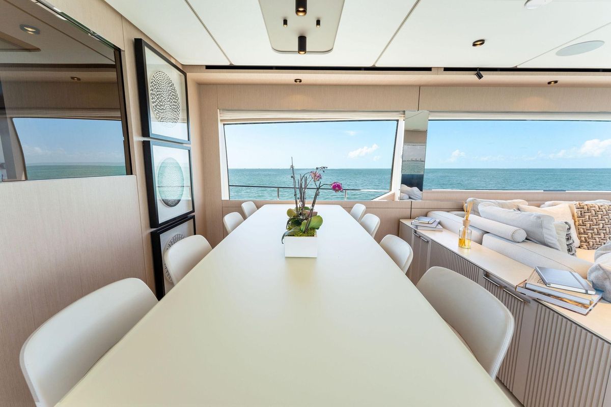 2023 Ferretti Yachts 78 