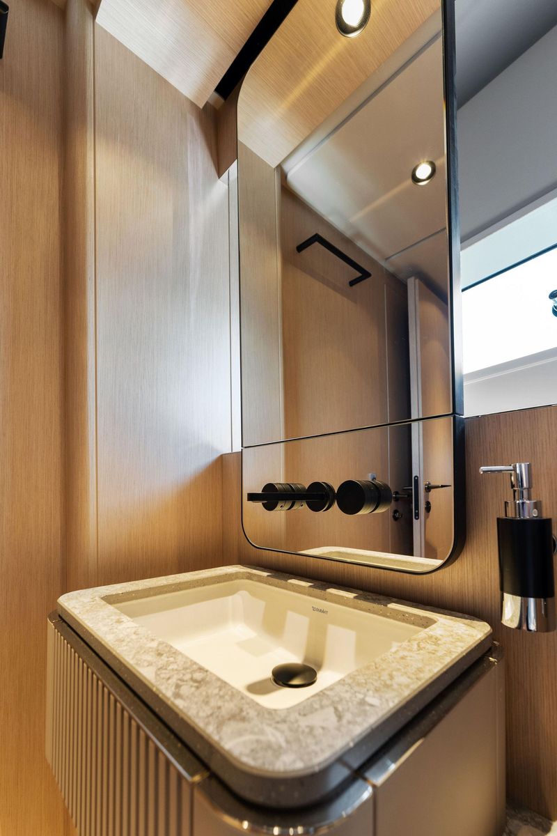 2023 Ferretti Yachts 78 
