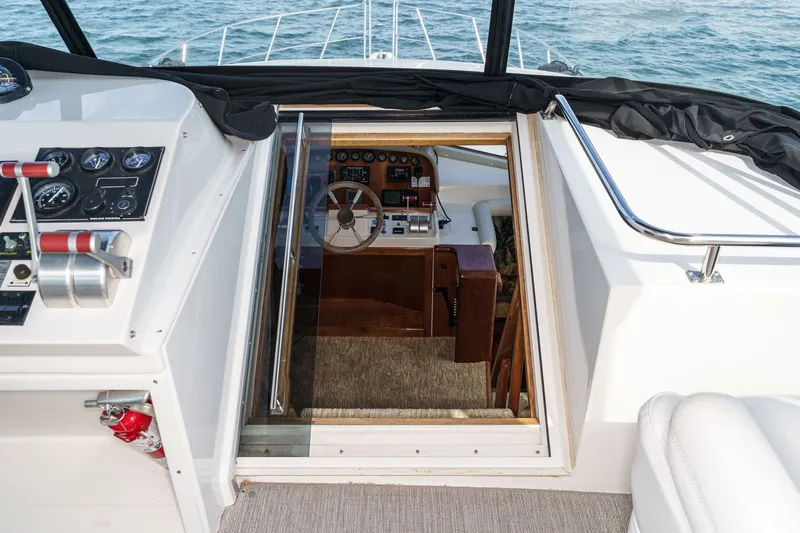 Aloha Yacht Photos Pics 