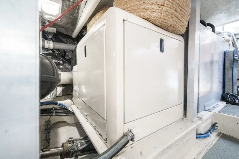 Aloha Yacht Photos Pics 