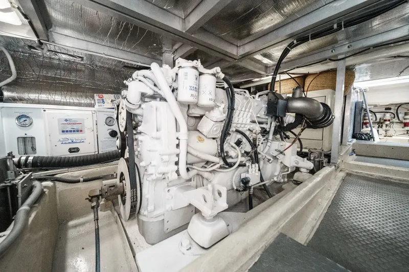 Aloha Yacht Photos Pics 