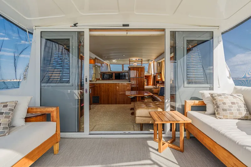 Aloha Yacht Photos Pics 