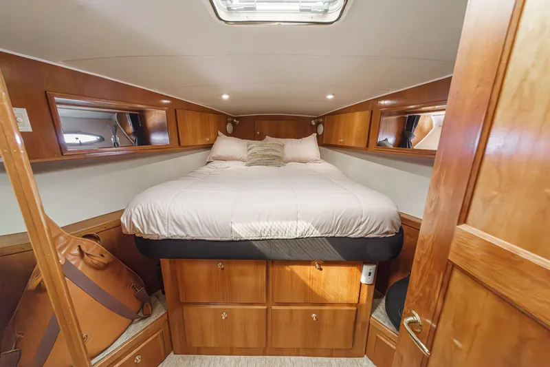 Aloha Yacht Photos Pics 