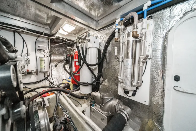 Aloha Yacht Photos Pics 