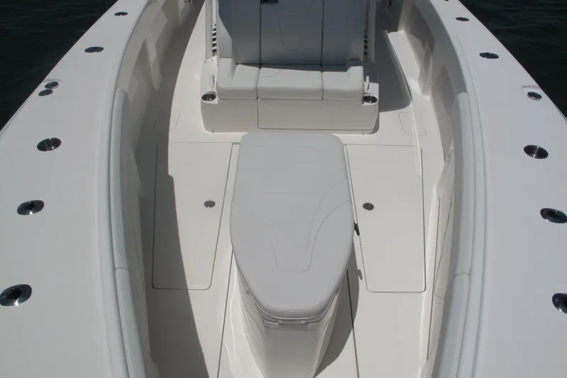  Yacht Photos Pics 2024 SeaVee 370z boat interior with sleek seating and spacious deck design.