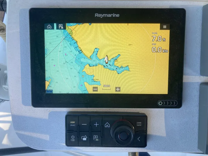 Zephyr Yacht Photos Pics 