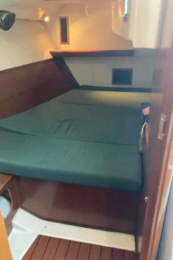 Zephyr Yacht Photos Pics 