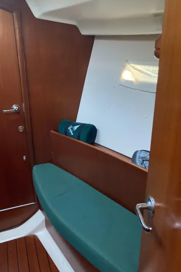 Zephyr Yacht Photos Pics 