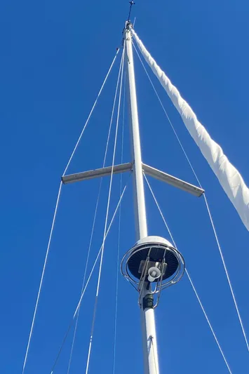 Zephyr Yacht Photos Pics 