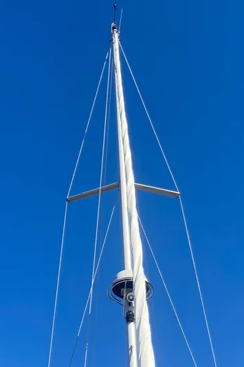 Zephyr Yacht Photos Pics 