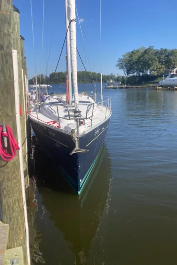 Zephyr Yacht Photos Pics 