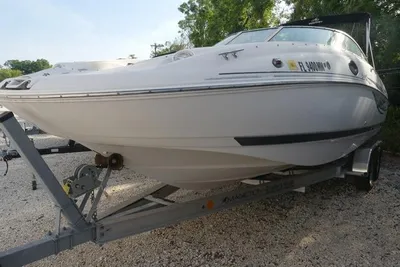 Monterey 233 Explorer