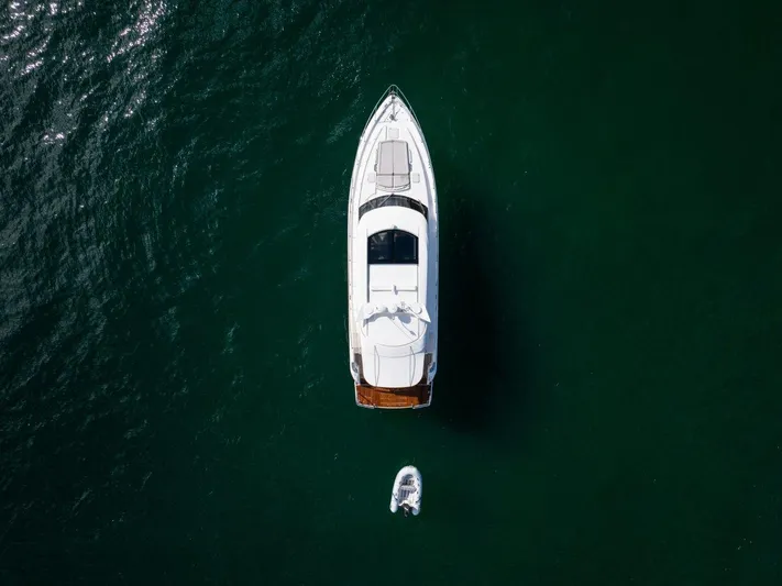 Riviera 5400 Sports Yacht Yacht Photos Pics 