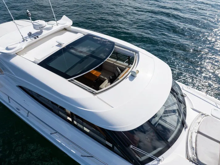 Riviera 5400 Sports Yacht Yacht Photos Pics 