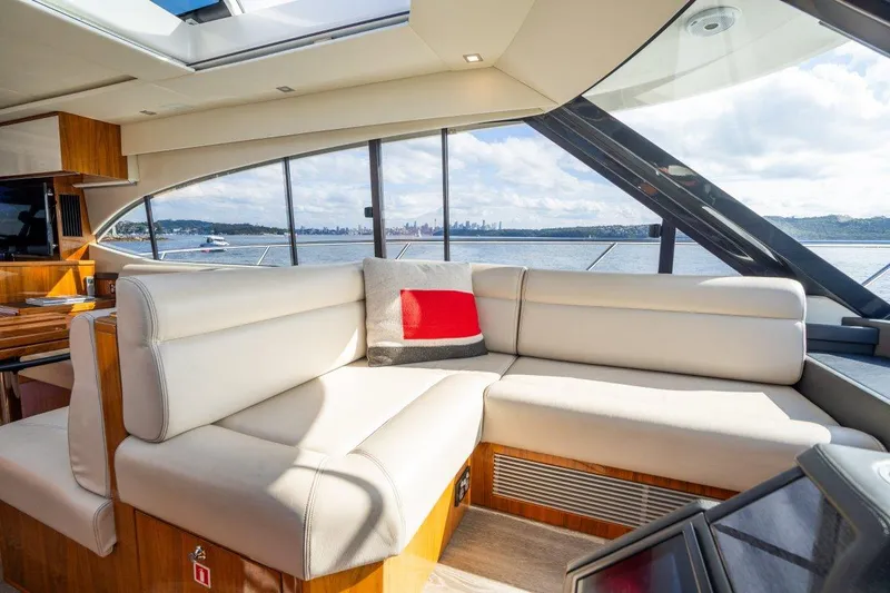 Riviera 5400 Sports Yacht Yacht Photos Pics 