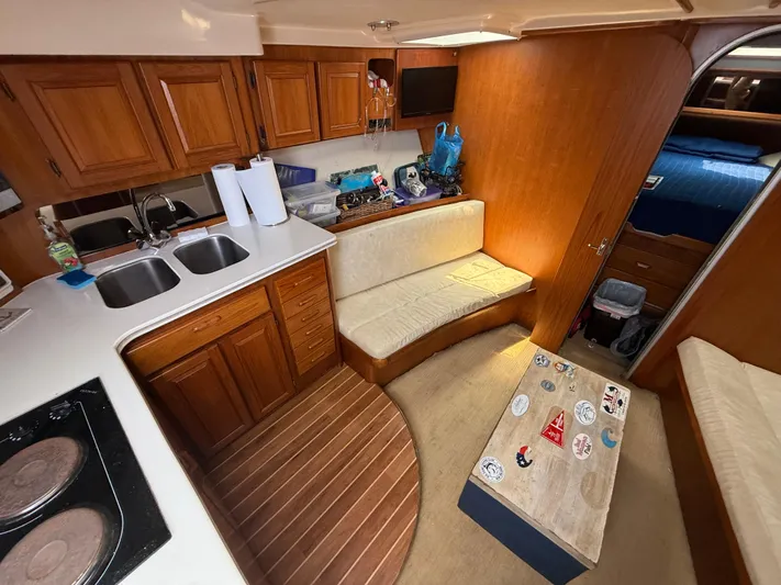 Full Contact Yacht Photos Pics 