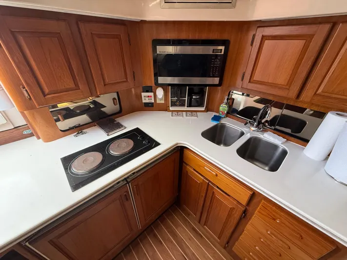 Full Contact Yacht Photos Pics 