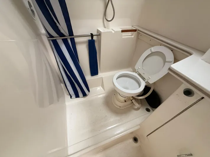 Full Contact Yacht Photos Pics 