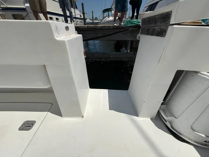 Full Contact Yacht Photos Pics 