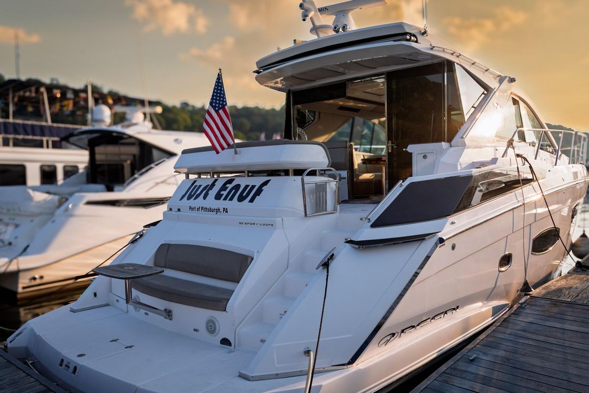 2015 Regal 53 